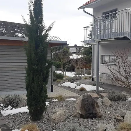 Ferienwohnen Im Ziegelfeld Apartmán *